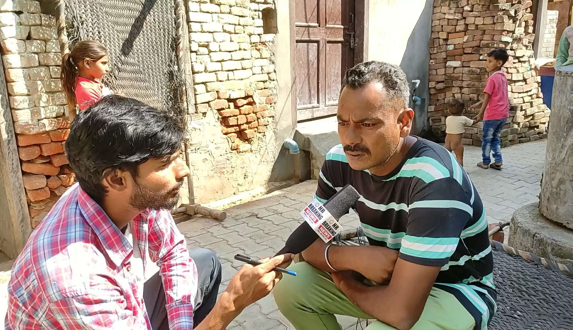 छातर गांव में 150 दलित परिवारों का बहिष्कार, FIR वापस लेने के लिए बना रहे दबाव – ग्राउंड रिपोर्ट