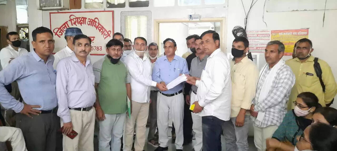 पातन गांव के सरकारी स्कूल में लगेंगे सीसीटीवी कैमरे