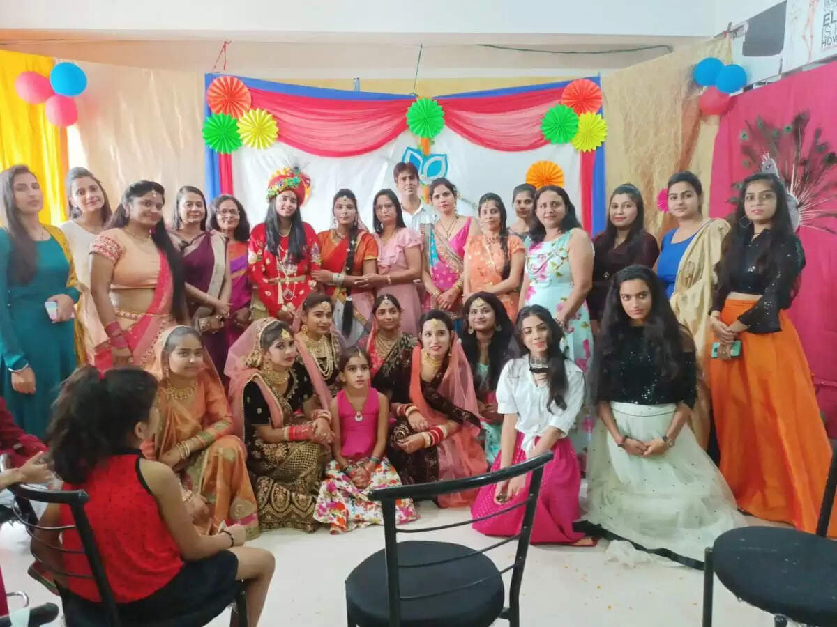 फैशन इंस्टिट्यूट एएफटीएस में धूमधाम से मनाया जन्माष्टमी पर्व