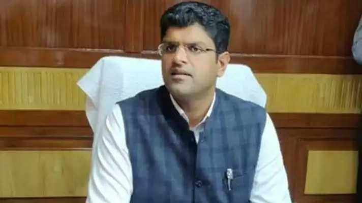 अब  गांव की महिलाओं को घर पर बनाना होगा मास्क, Deputy CM Dushyant Chautala का ब्यान, जानिए क्या है मामला