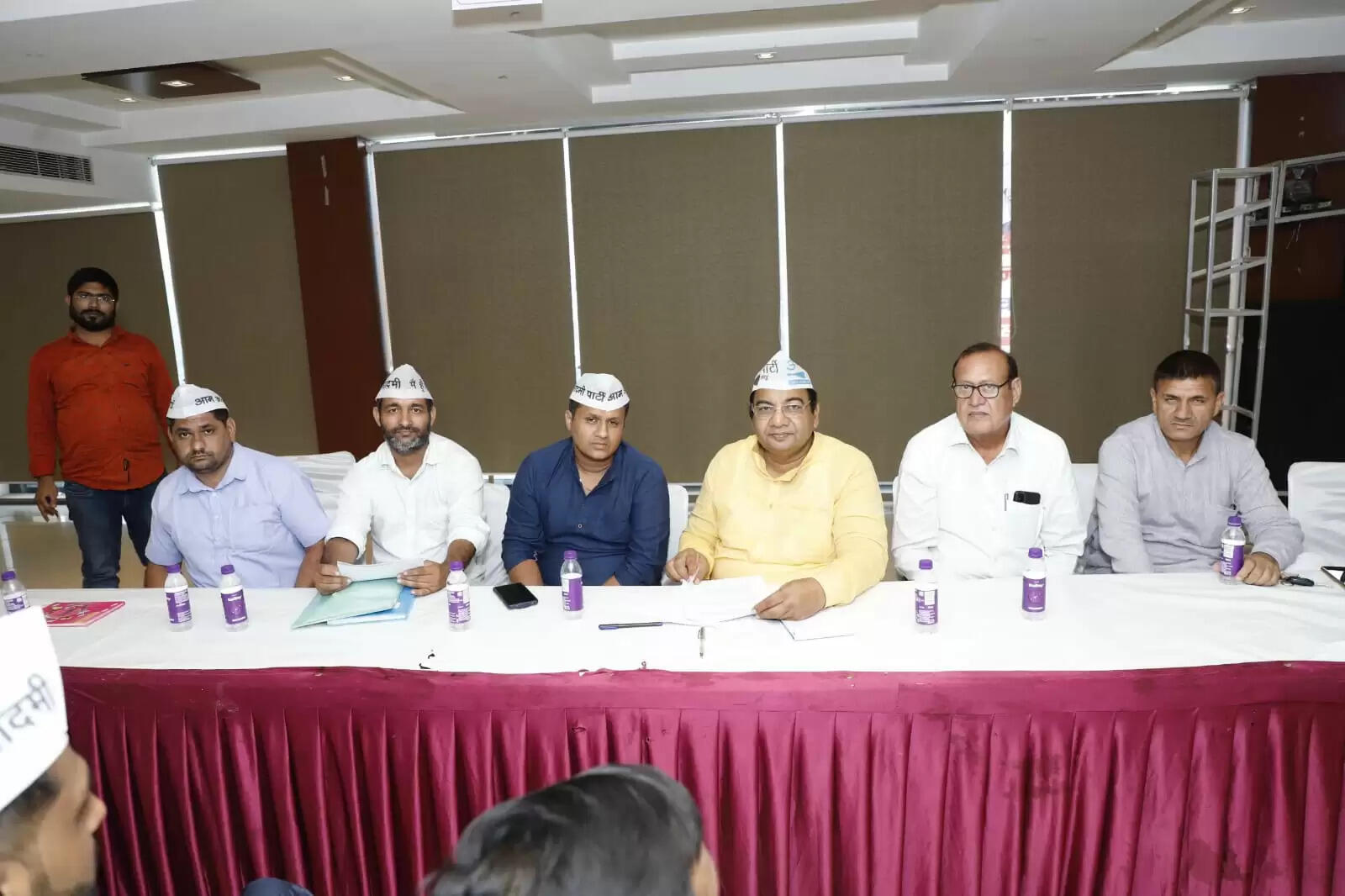 आप पार्टी 12 सितंबर को पूरे प्रदेश में निकालेगी किसान बचाओ-बेटी बचाओ यात्रा : डा. सुशील गुप्ता