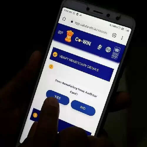 अगर आपको भी जरूरत है कोविड वेक्सीनेशन की और आप भी हैं इच्छुक तो आपको ये जानकारी होना है जरूरी…