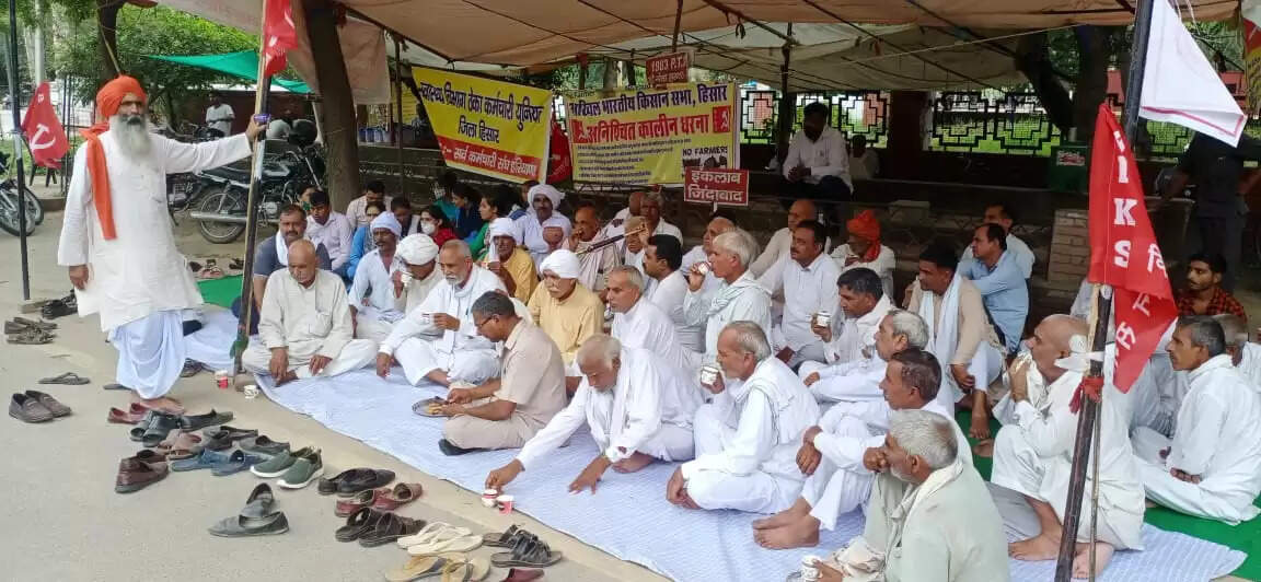 किसान 23 सितंबर को काले झंडे दिखाकर मनाएंगे काला दिवस