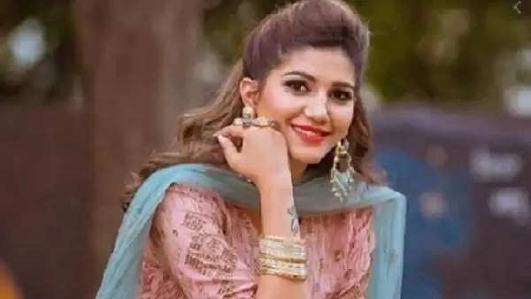 Sapna Choudhary के दुल्हन लुक ने सोशल मीडिया पर काटा बवाल, जल्द भोजपुरी फिल्म में  आएगी नजर