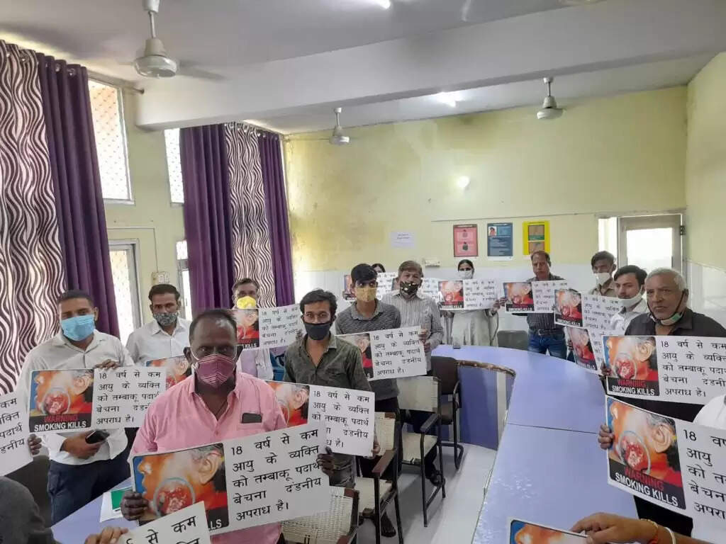 नाबालिगों को तम्बाकू बेचा तो वेंडरों के खिलाफ होगी कार्रवाई: डॉ. समीर