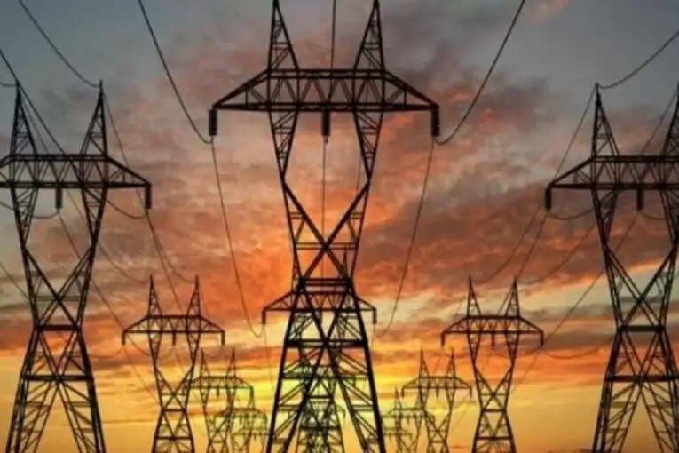 महंगी बिजली की भी करो तैयारी : बिजली विभाग को खरीदने के अडानी टाटा समेत 9 कंपनियां आगे आईं