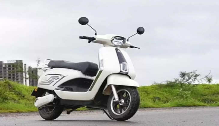 सिंगल चार्ज में 200km की रेंज देगा ये Electric Scooter, जानिए फीचर्स और कीमत