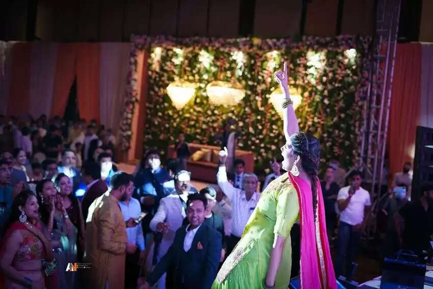 Sapna Choudhary photos : सपना चौधरी ने देसी अंदाज में करवाया फोटोशूट, देखकर फैंस दिल दे बैठे