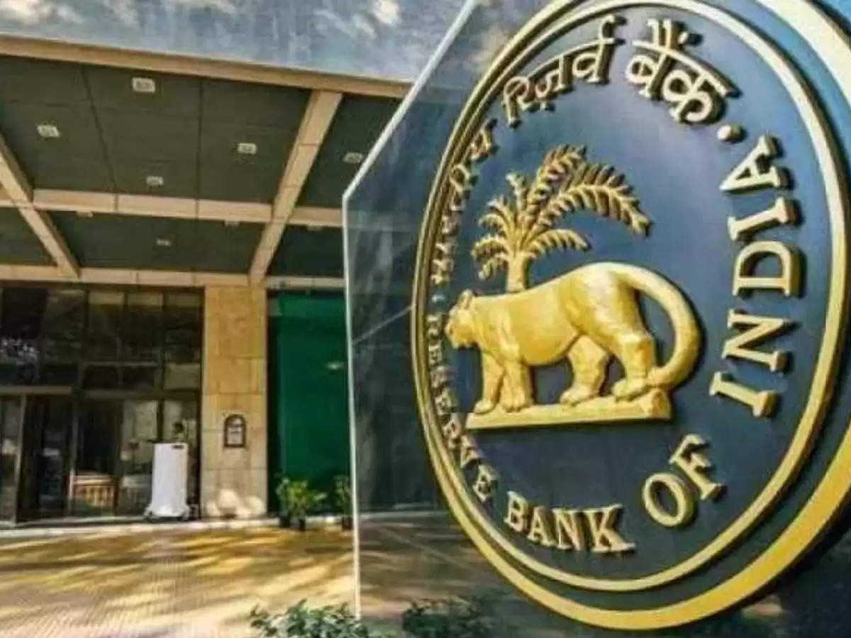 लोन लेने वालो को लगेगा झटका, RBI की समीक्षा बैठक शुरू