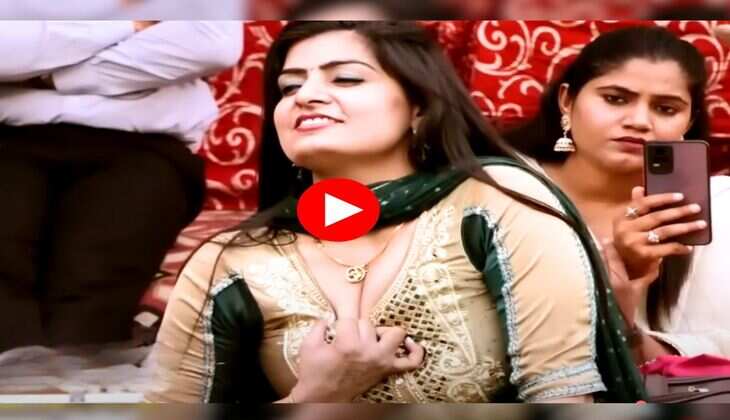 Haryanvi Dance Video : मोनिका चौधरी ने बिना रूके लगाए ताबड़तोड़ ठुमके, बूढ़ों में भी आ गई जवानी&nbsp;