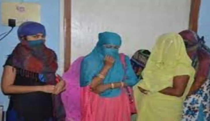 Police Raid : होटल में लड़कियों से जबरदस्ती करवाया जाता&nbsp;था गंदा काम