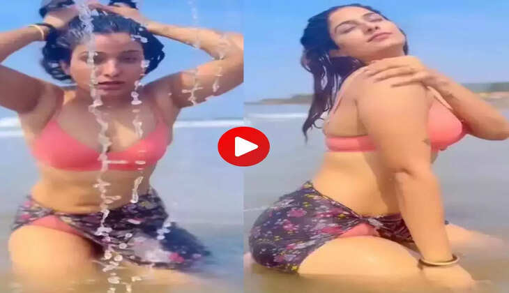 Poonam Dubey ने बेडरूम में लगाए हॉट ठुमके