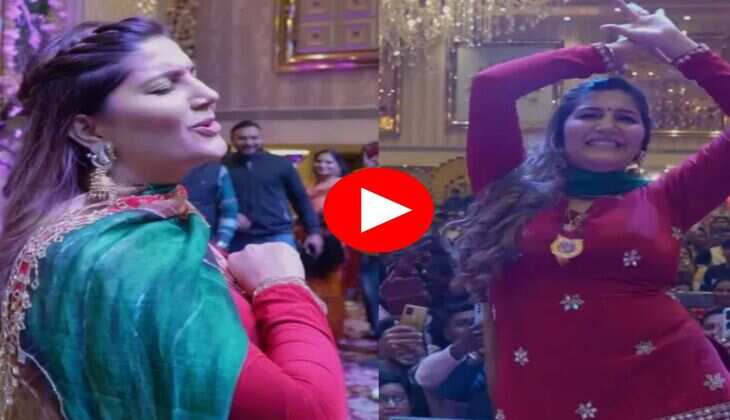 Sapna Choudhary Dance : सपना चौधरी ने स्टेज पर वन टू वन मटकाई कमर, लोग बोले हुस्न करता फिरै धमाल 