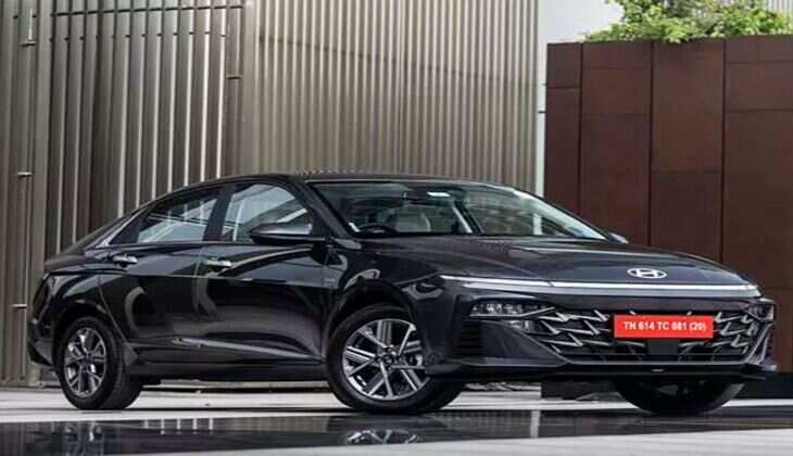 Hyundai Verna पर आया ऐसा तगड़ा डिस्काउंट, धड़ाधड़ बुक करा रहे लोग