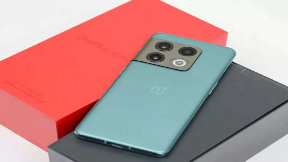 तहलका मचाने आया OnePlus का धमाकेदार Smartphone, कीमत जानकर हो जाओगे खुश 