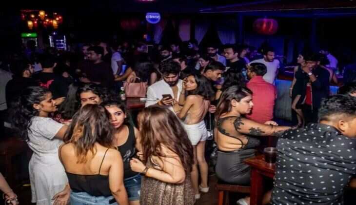Delhi की इन जगहों की नाईट लाइफ, न्यूयॉर्क से नहीं है कम, विदेशों से भी आते हैं लोग