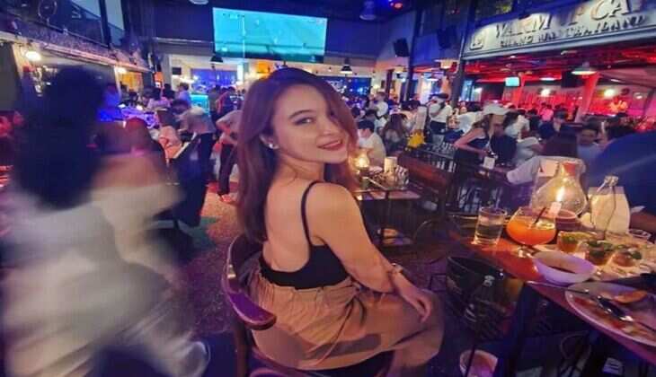 Delhi में करना है रातभर इंजॉय तो ये हैं बेस्ट जगहें, शाम होते ही हो जाता है माहौल रंगीन