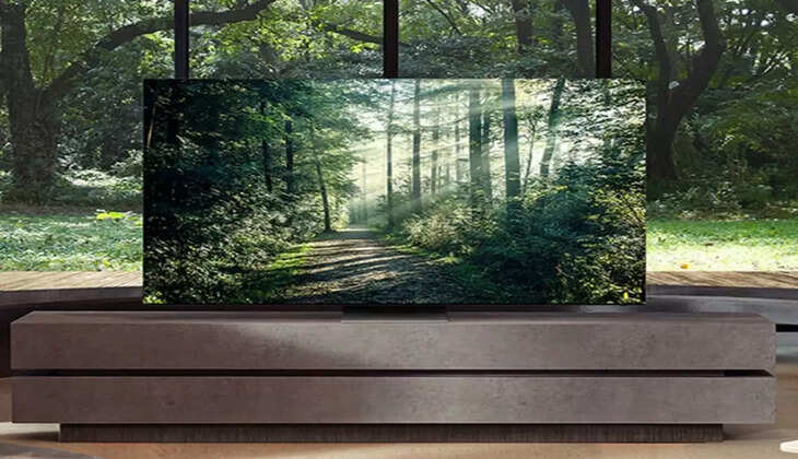 Samsung launches 8K Smart TV with strong display