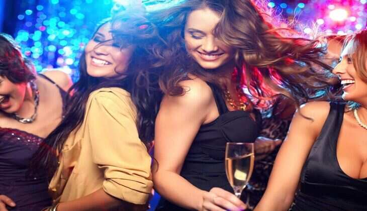 Delhi की इन 7 जगहों की नाईट लाइफ, न्यूयॉर्क से नहीं है कम, रातभर चलता है जश्न&nbsp;