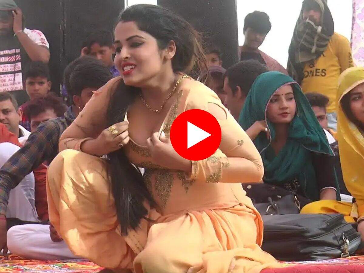 Muskan Baby Dance : कुर्ती उठाकर मुस्कान बेबी ने बिखैरा हुस्न का जलवा, खूबसूरती देख बूढ़े भी हुए जवान