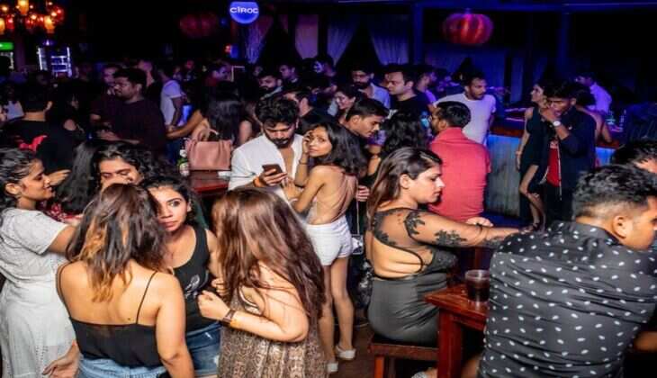 Delhi की इन 3 जगहों की नाइटलाइफ, न्यूयॉर्क से नहीं है कम