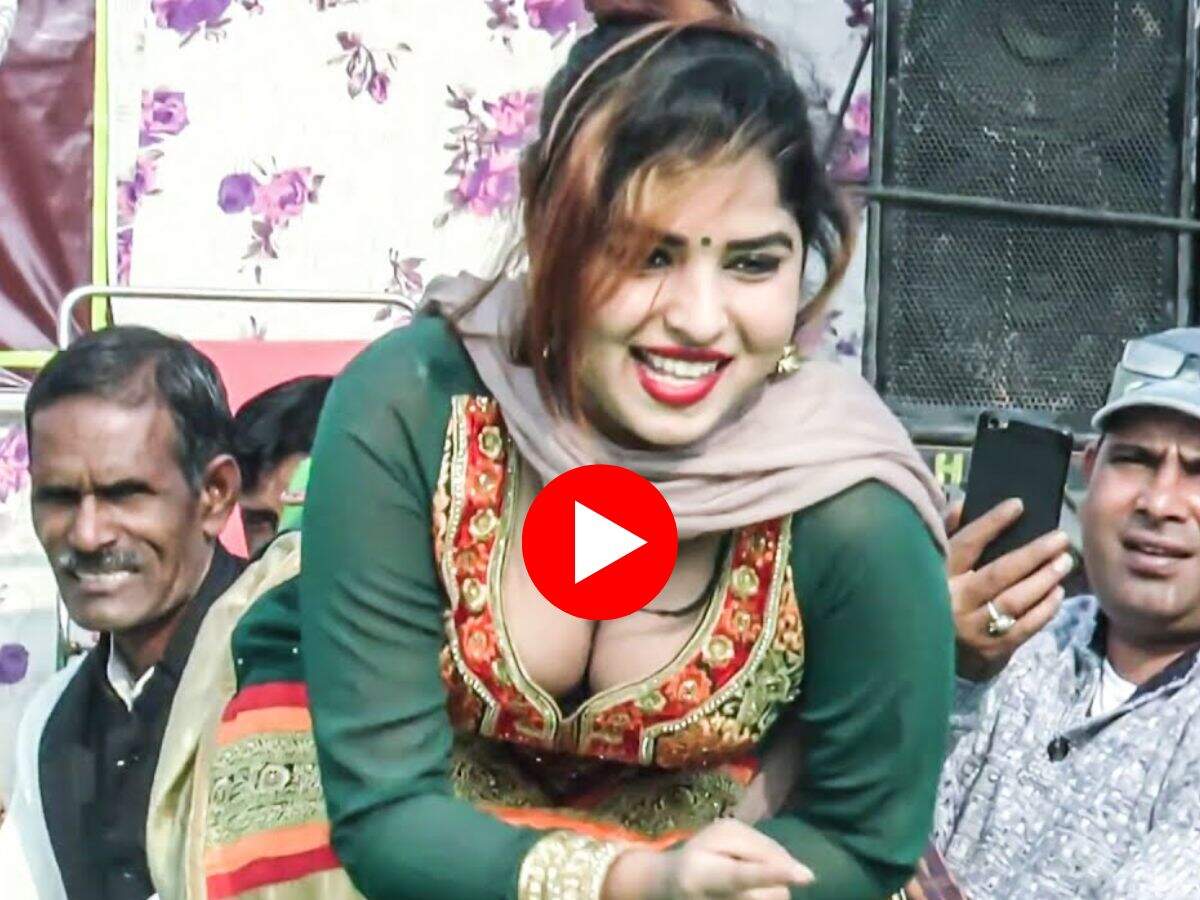 Muskan Baby Dance : मुस्कान बेबी ने स्टेज पर किया कमरतोड़ डांस, एक्सप्रेशन देख दिल हार बैठे फैंस