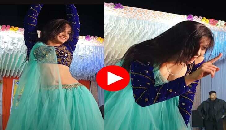 Komal Rangili : कोमल रंगीली ने स्टेज पर दिखाया जवानी का जोश, पब्लिक बोली गजब