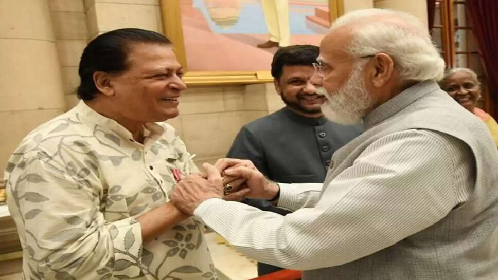 Success Story: &nbsp;पहले घर-घर बेचीं सड़ियां, आज हैं 50 करोड़ कंपनी के मालिक, जानें इनकी सफलता की कहानी