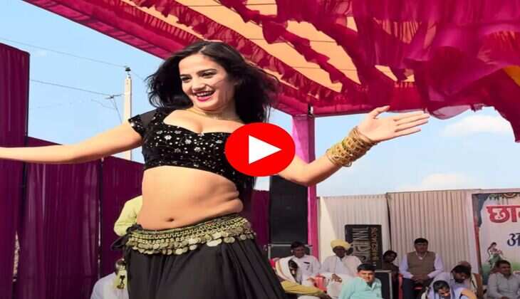 Komal Rangili : घाघरा चोली में कोमल रंगीली के डांस को देख फैंस के धड़का दिल