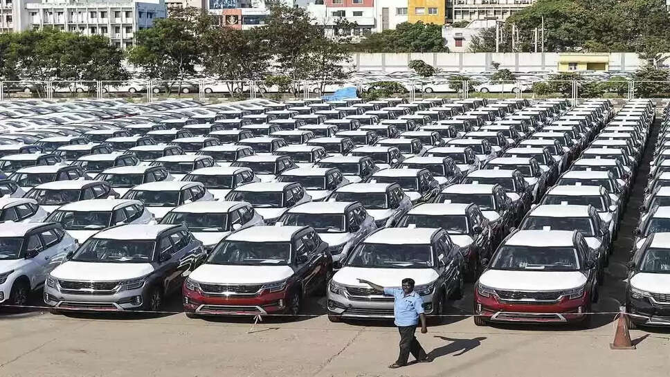कम कीमत में खरीदें सेकेंड हैंड कार, कंपनी दे रही खास ऑफर&nbsp;
