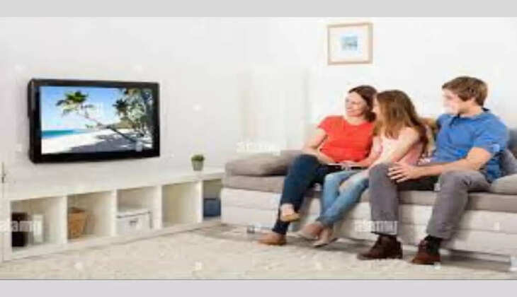 अब मात्र 4 हजार रुपए में आपके घर पहुंच जाएगा LG 32 Inch Smart TV , जल्द उठाएं बंपर सेल का फायदा