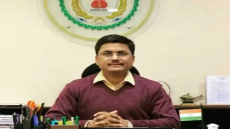 IAS ने कहा जिंदगी में नंबर ही सब कुछ नहीं, शेयर की अपनी 10वीं-12वीं मार्कशीट&nbsp;