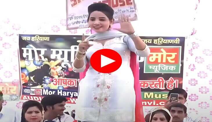 Sunita Baby ने पल्लू उठाकर इंटरनेट पर मचाया बवाल, मूव्ज पर फिदा हुए फैंस