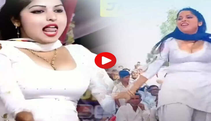 Muskan Baby ने चुन्नी में परफ्यूम लगावे पर ठुमकों से हिलाया स्टेज, वीडियो हुआ वायरल