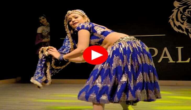 Gori Nagori Dance : गोरी नागोरी ने स्टैज पर मटकाई कमर, देख फैंस हुए क्रेजी