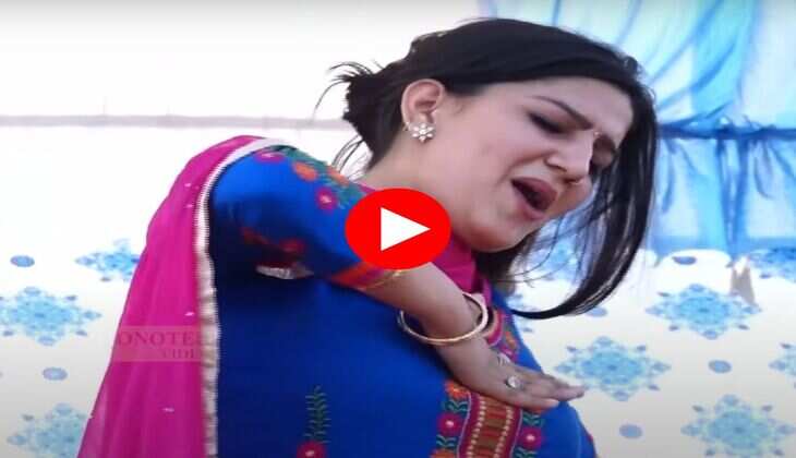 Sapna Choudhary dance : बजे रात के 12 गाने पर सपना चौधरी ने ठुमको से काटा गदर