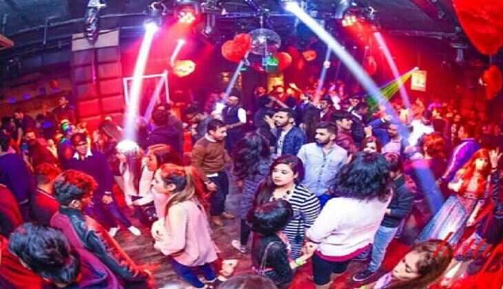 Night Life : देश के इन 5 शहरों की नाईट लाइफ है बेहद खास, कल्ब, पब और डांस बार में पूरे मजे करते हैं लोग
