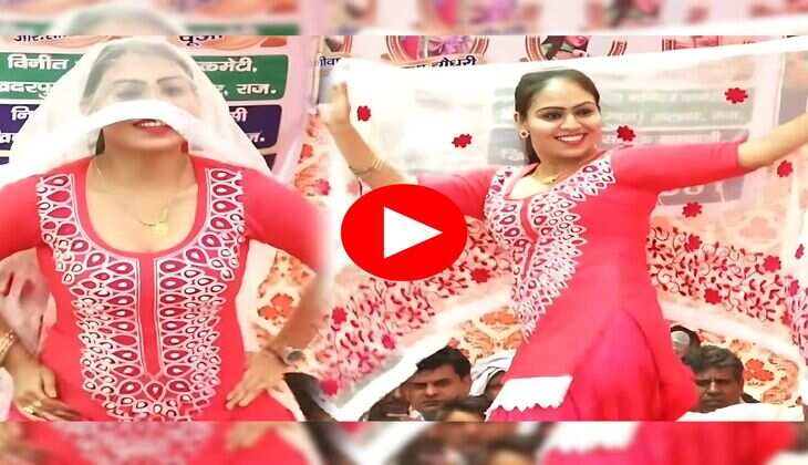 Haryanvi Dance : आरसी उपाध्याय स्टेज पर काटा गदर, कभी लेटकर कभी बैठकर किया डांस, बूढ़ों में भी आई एनर्जी