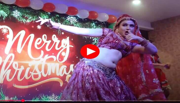 Gori Nagori Dance : गोरी नागोरी ने स्टेज पर बैक टू बैक लगाए ठुमकों, फैंस हुए क्रेजी