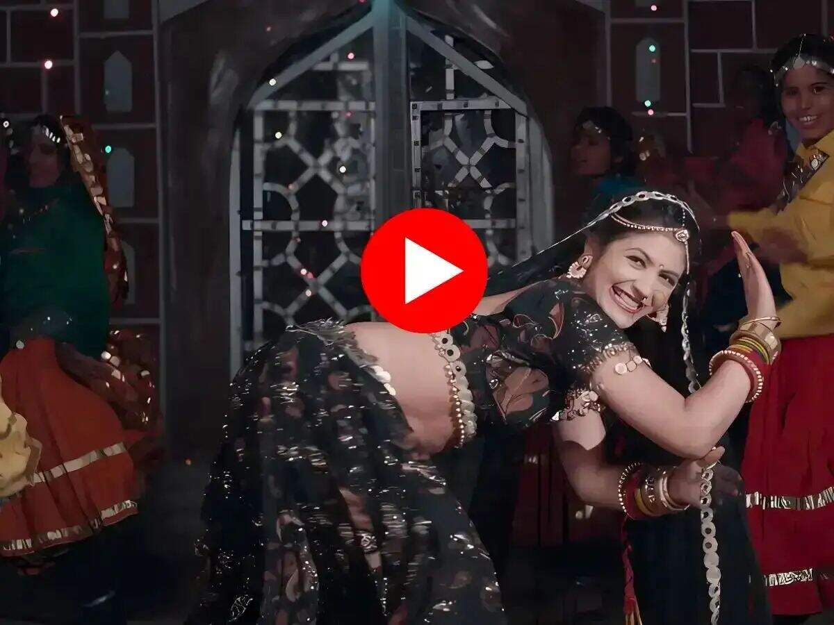 Haryanvi Dance Video : गोरी नागोरी ने किया स्टेज तोड़ डांस, सपना चौधरी की कर दी छुट्टी
