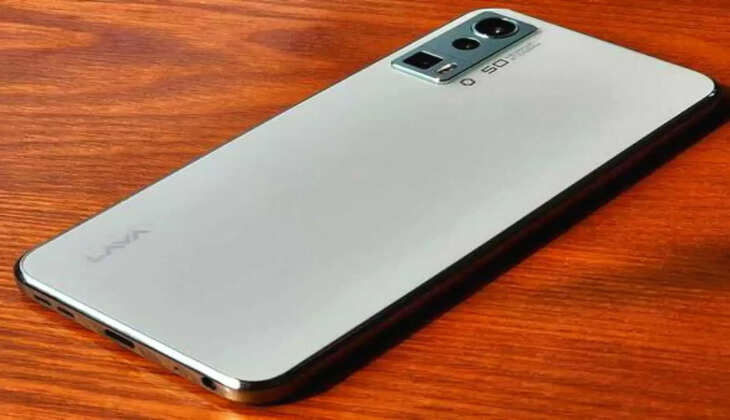 11 हजार वाले इस फोन पर मिल रही बंपर छूट, कहीं हाथ से न निकल जाए मौका 