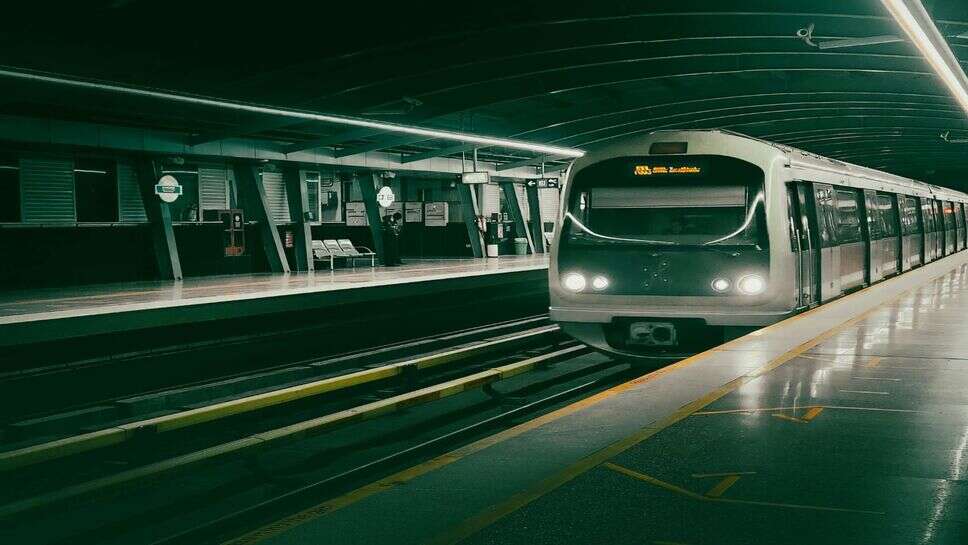 Metro Rules : इससे कम हाईट वालों की नहीं लगेगी टिकट, जान लें नमो भारत और मेट्रो का नियम