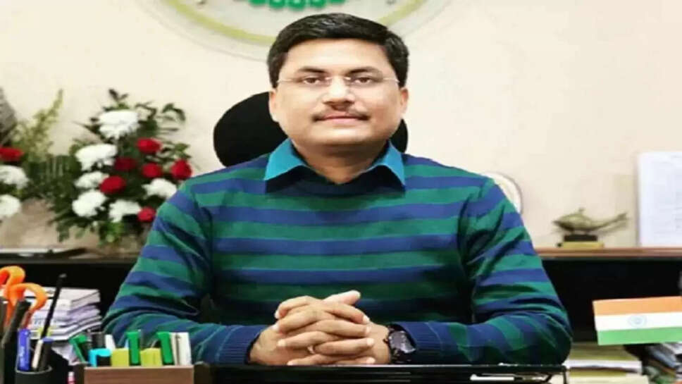 IAS Story : 10 वीं में मुश्किल से हुए पास, फिर 13 बार फेल होने के बाद बने IAS ऑफिसर, जानिए इनकी कहानी &nbsp;