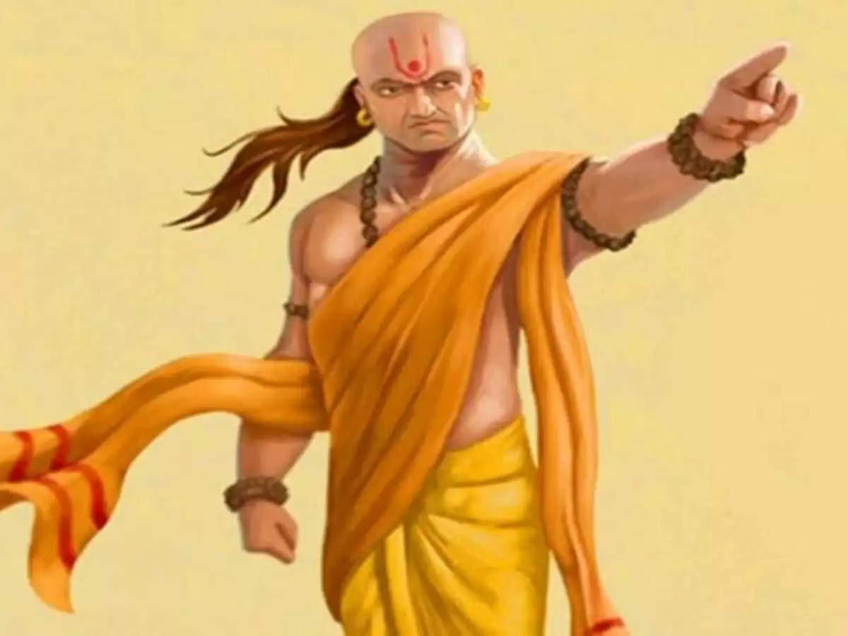 Chanakya Niti : अपनी ये बातें किसी से ना करें शेयर, नहीं तो होगा भारी नुकसान