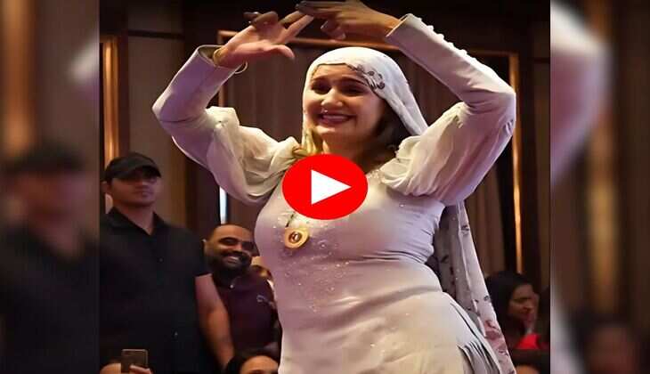 Sapna Choudhary Dance : टाइट सूट में सपना चौधरी ने स्टेज पर मचाया गदर,  डांस देख बेकाबू हुए फैंस