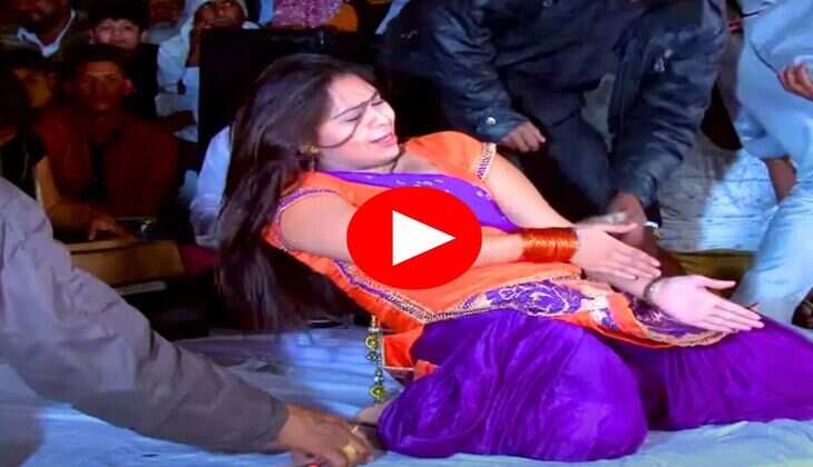 RC Upadhyay Dance : आरसी उपाध्याय ने झटकदार ठुमके से उड़ाया गर्दा, देख लट्टू हुए लोग