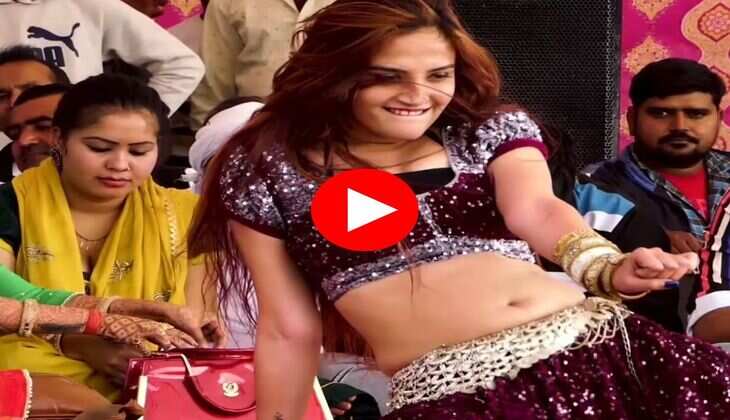 Komal Rangili Dance : घाघरा चोली में कोमल रंगीली ने रंगीन अदाओं से बनाया फैंस को दीवाना