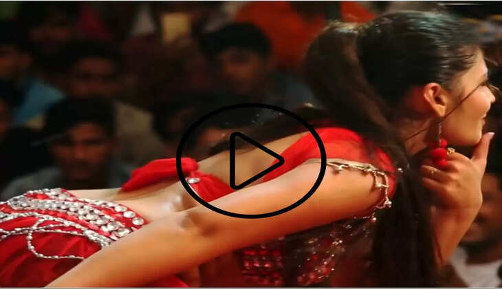 Haryanvi Video: गोरी नागोरी ने स्टेज पर गिराई अपने हुस्न की बिजली, फैंस बोले- 'उफ्फ तेरी अदाएं'