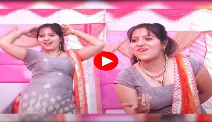 Rachna Tiwari Dance : रचना तिवारी ने स्टेज पर हिलाया पूरा शरीर, मूव्ज देख नाचने लगे लोग