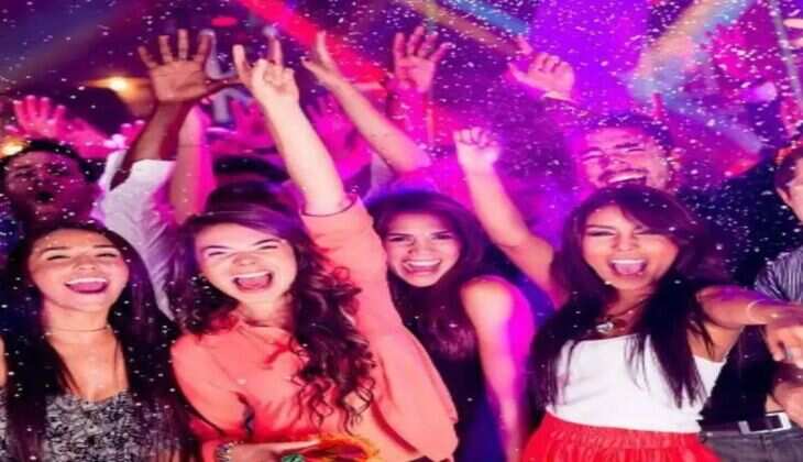 NightLife : रात 10 बजे बाद रंगीन हो जाती हैं Goa की ये 6 जगहें, विदेशों जैसा है यहां की नाइट लाइफ का मजा